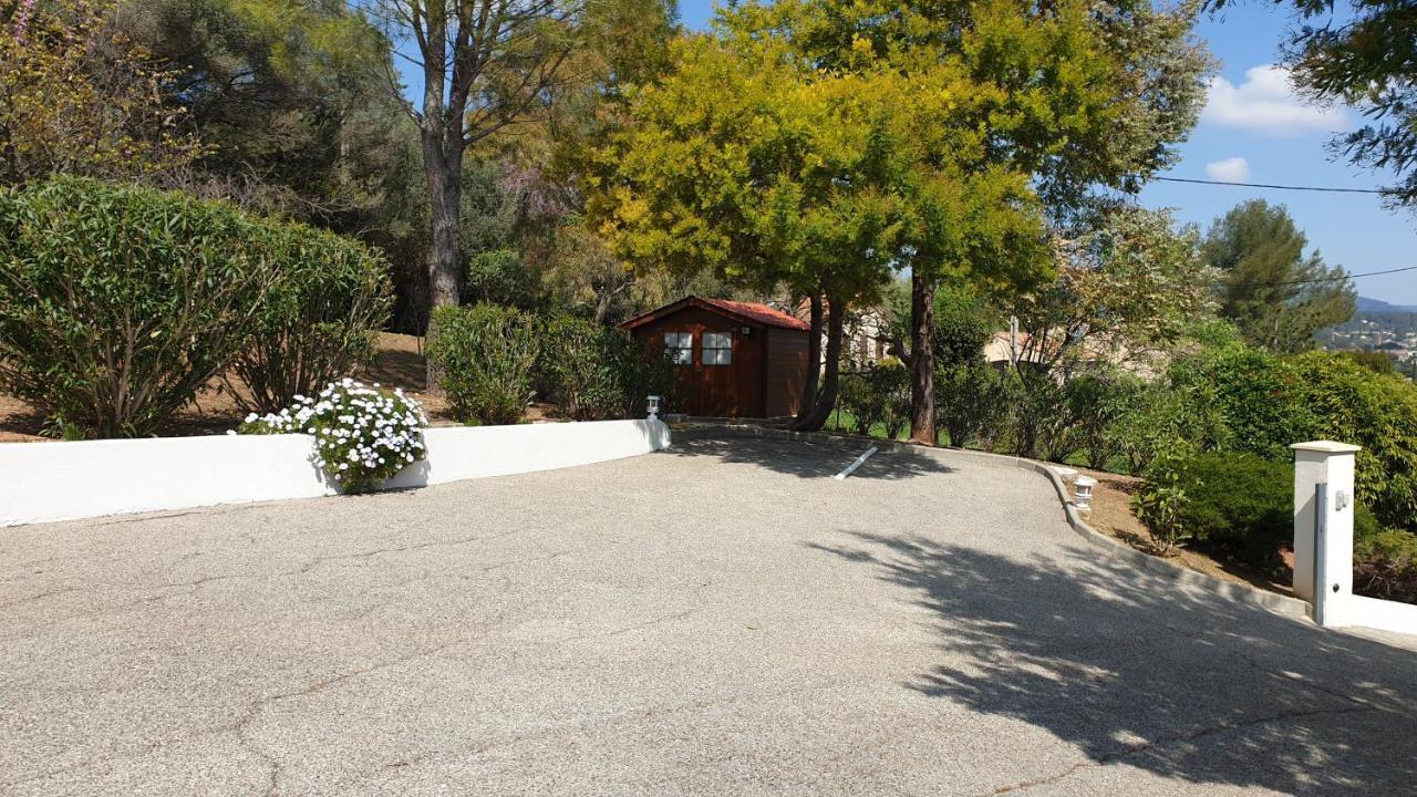 La Villa D'Olivene Cuers Dış mekan fotoğraf